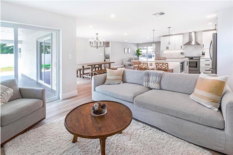 2798 Ne 2nd Ave - Photo 2 of 12