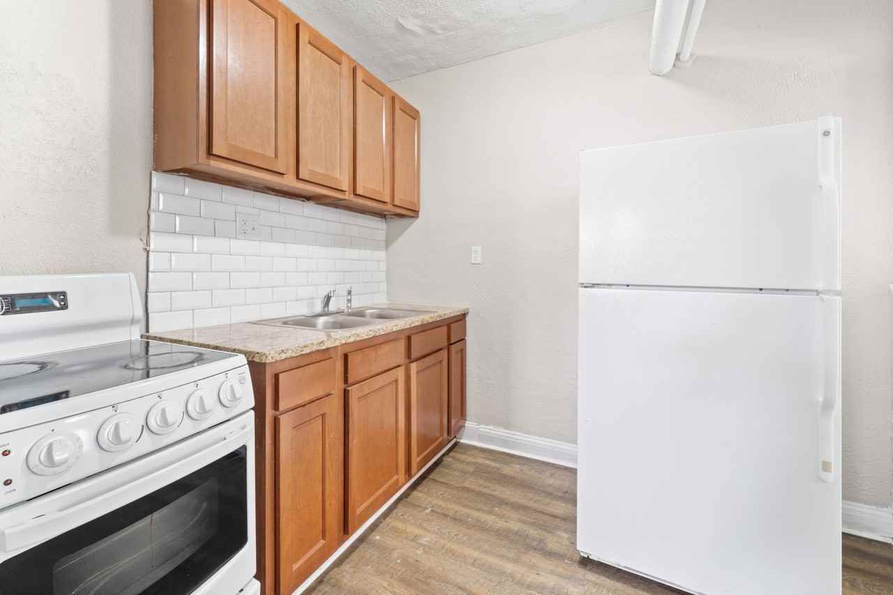 Huron River Dearborn - Photo 3 of 35