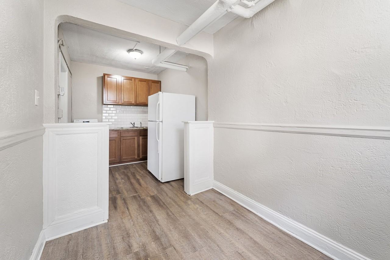 Huron River Dearborn - Photo 6 of 35