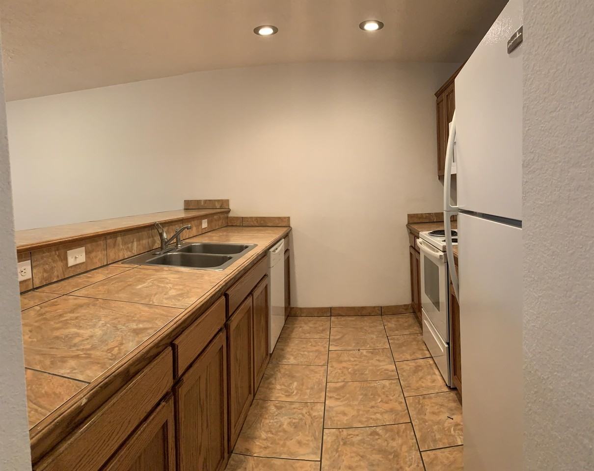 Chisum Apts, LLC - Photo 6 of 16