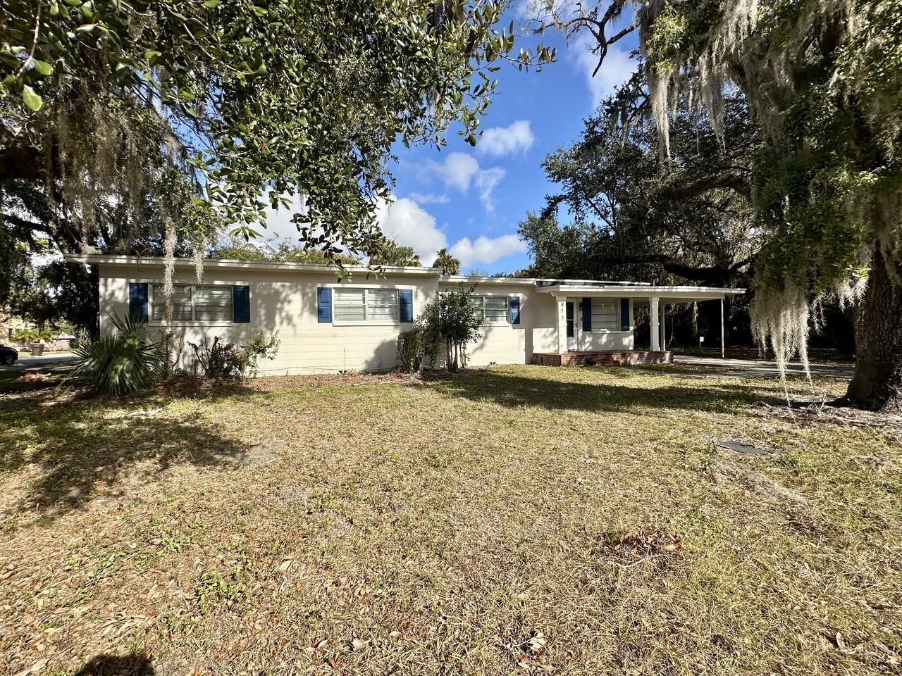 819 W Portage St, Kissimmee, FL 34741 - Photo 2 of 16