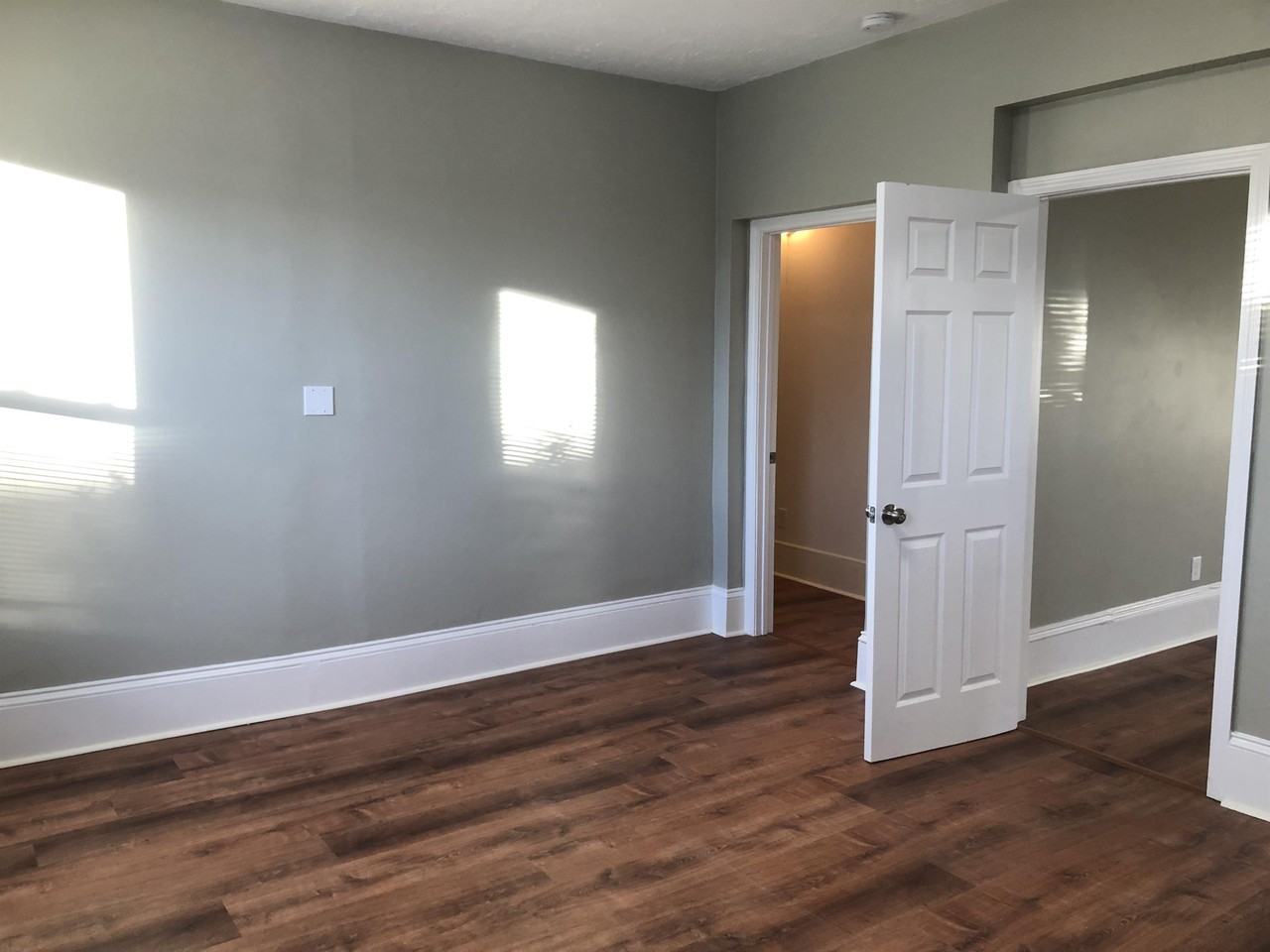 185 Lincoln Street - Photo 5 of 11