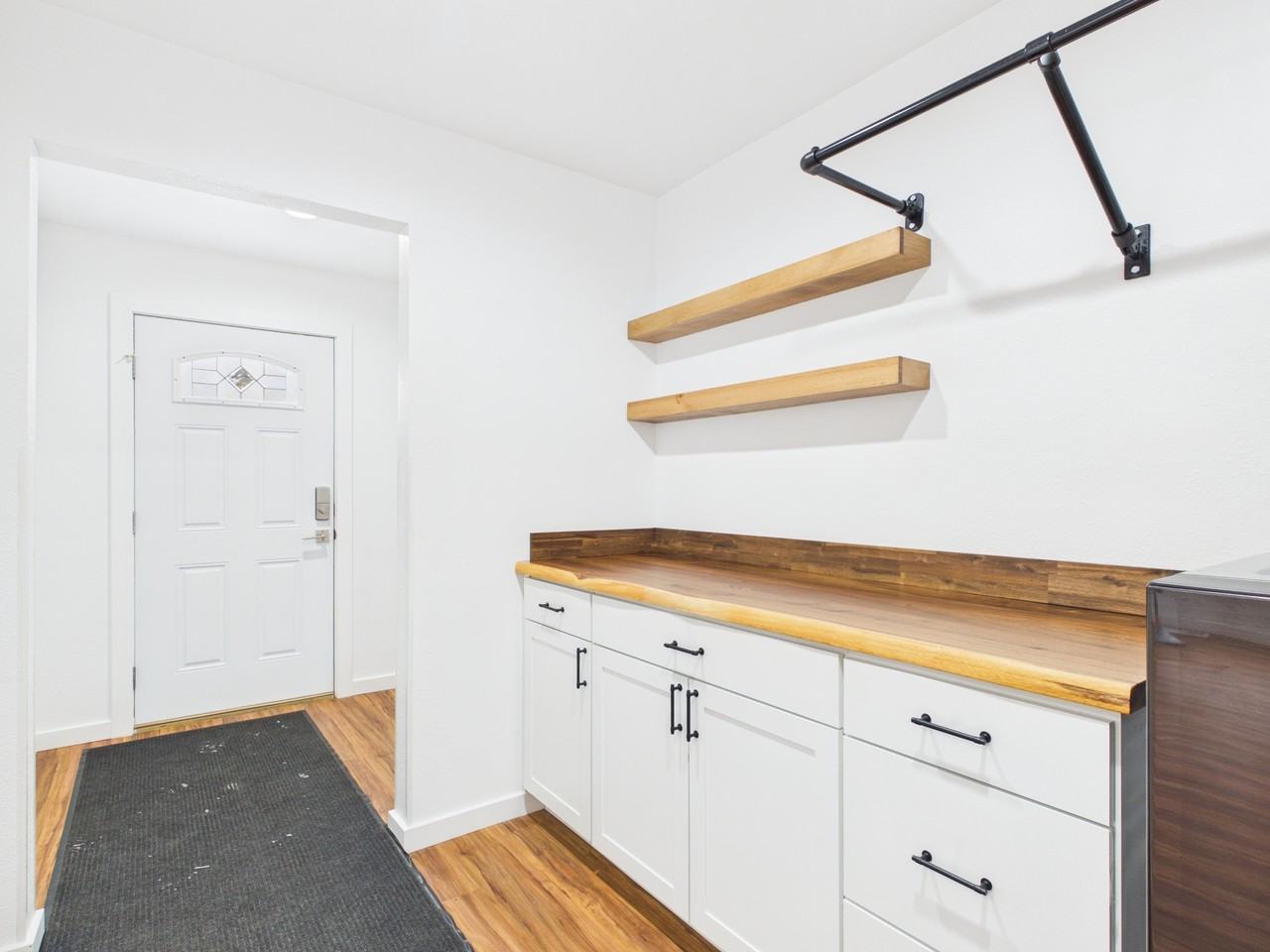 890 Viridian Lane - Photo 4 of 21