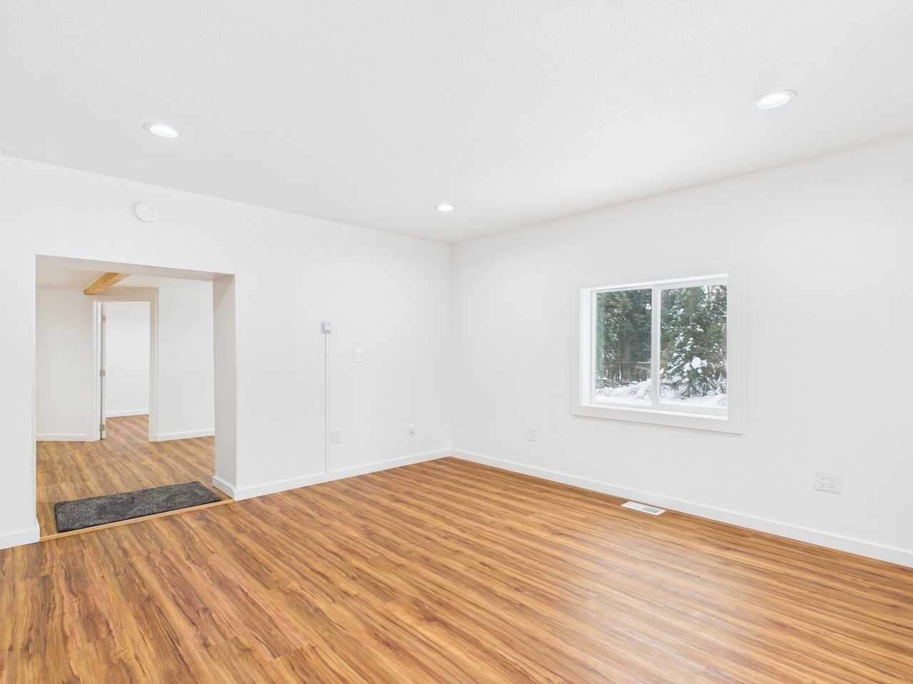 890 Viridian Lane - Photo 7 of 21