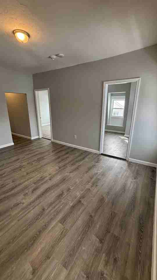 31 Channing Street - Photo 3 of 11