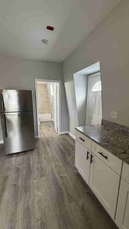 31 Channing Street - Photo 6 of 11