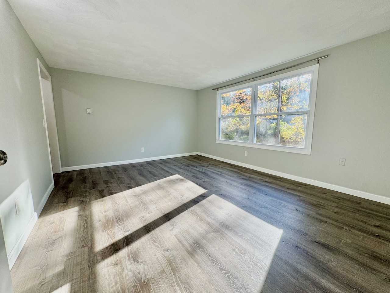 8 Lanesboro Road - Photo 7 of 8