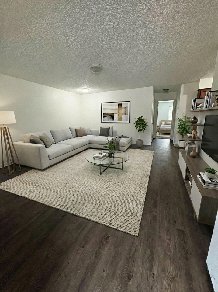 685 East Michigan Avenue - Photo 5 of 39