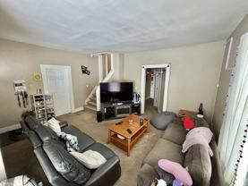 208 E Lewis St - Photo 1 of 1