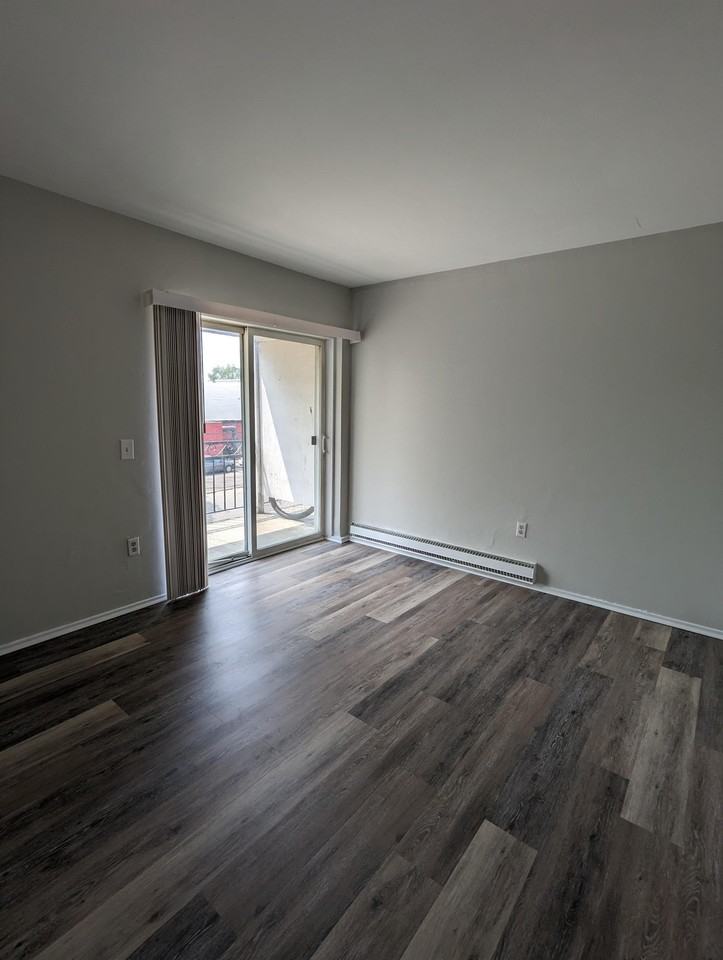 1615 Nottingham Avenue - Photo 6 of 6