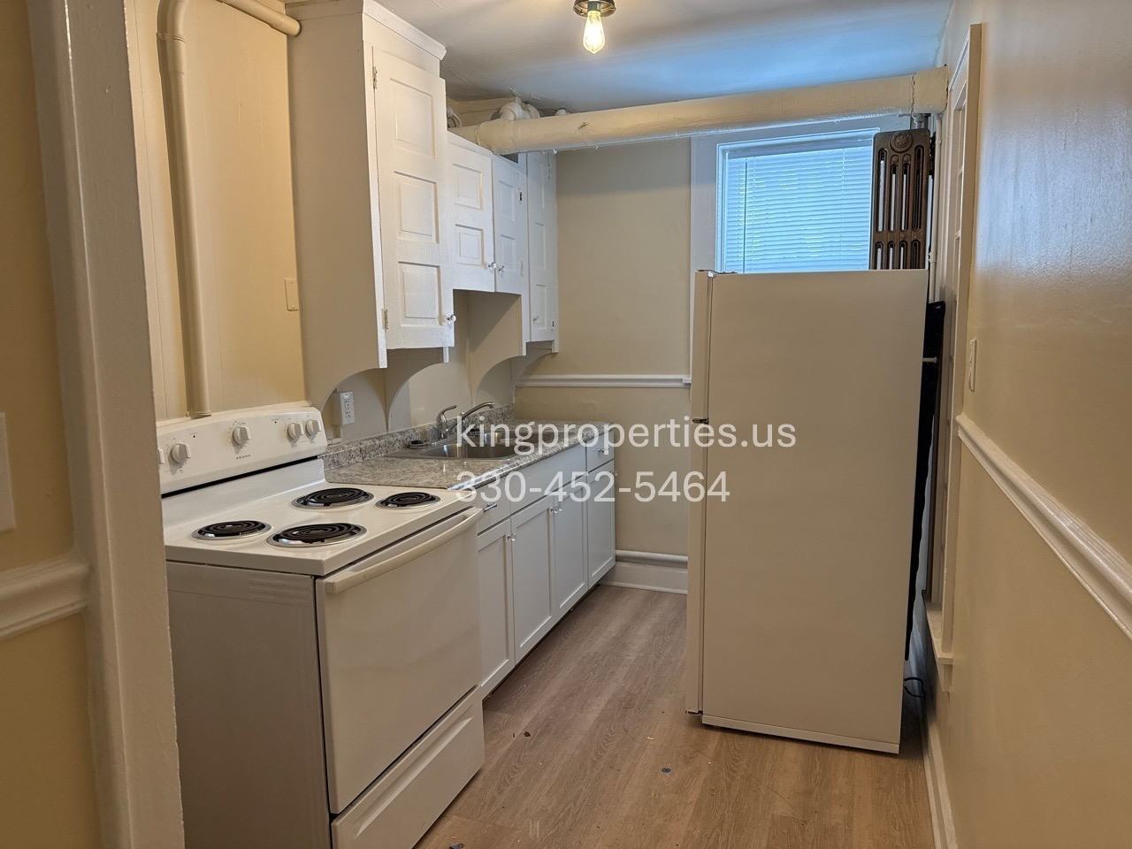 1653 Woodland - Photo 3 of 5