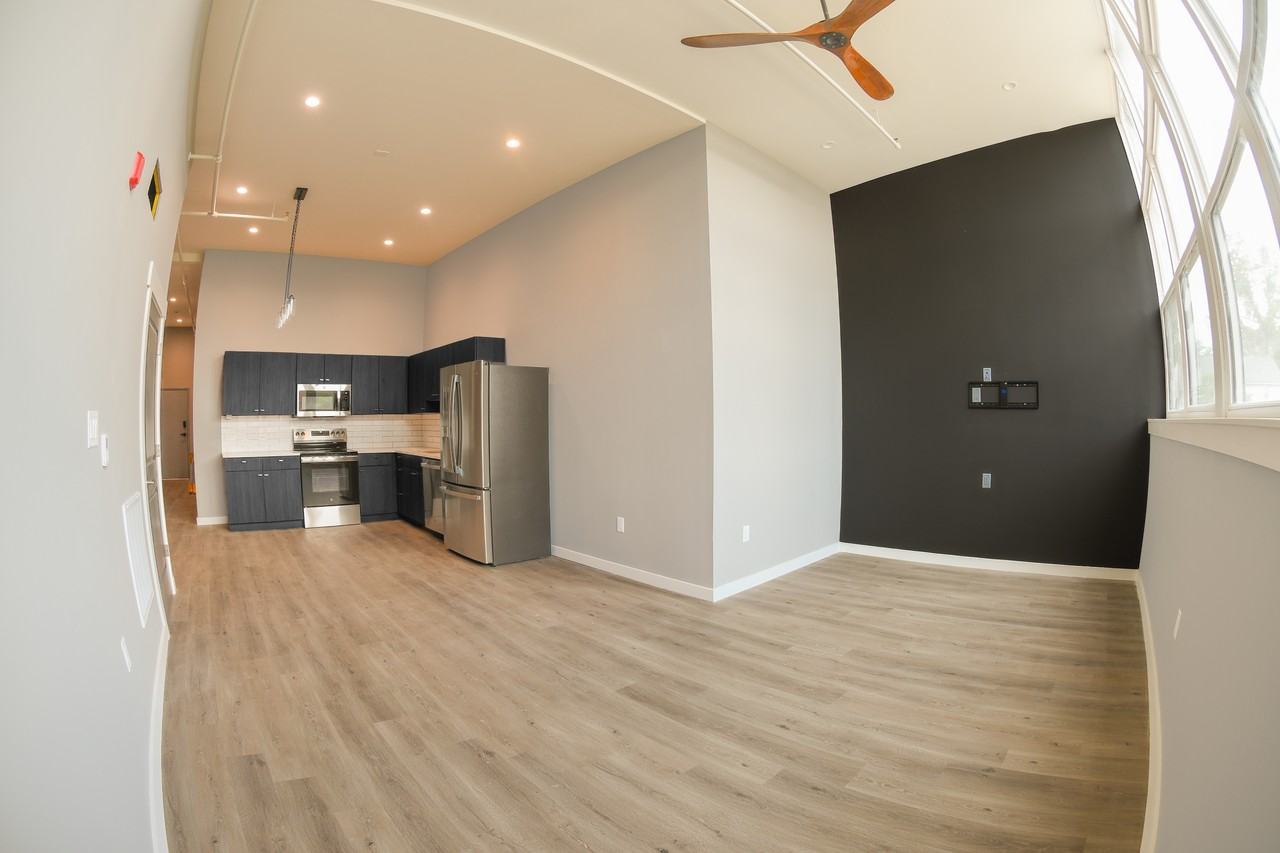 330 North Wyomissing Avenue - Photo 6 of 7