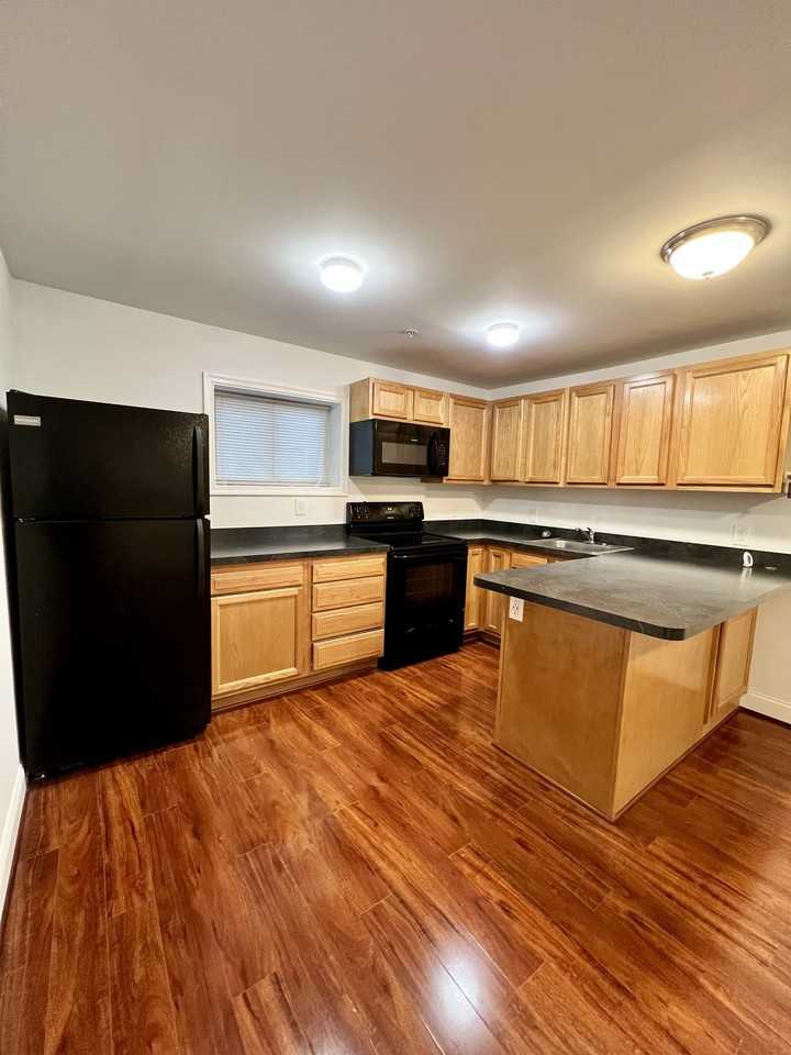 35 Carver St - Photo 3 of 8