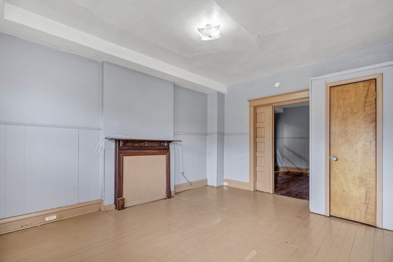 2207 Angelica Street - Photo 2 of 10