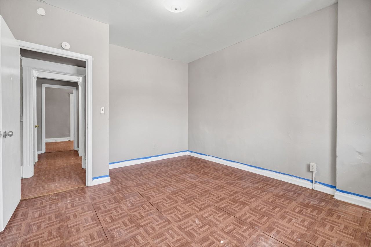 2207 Angelica Street - Photo 5 of 10