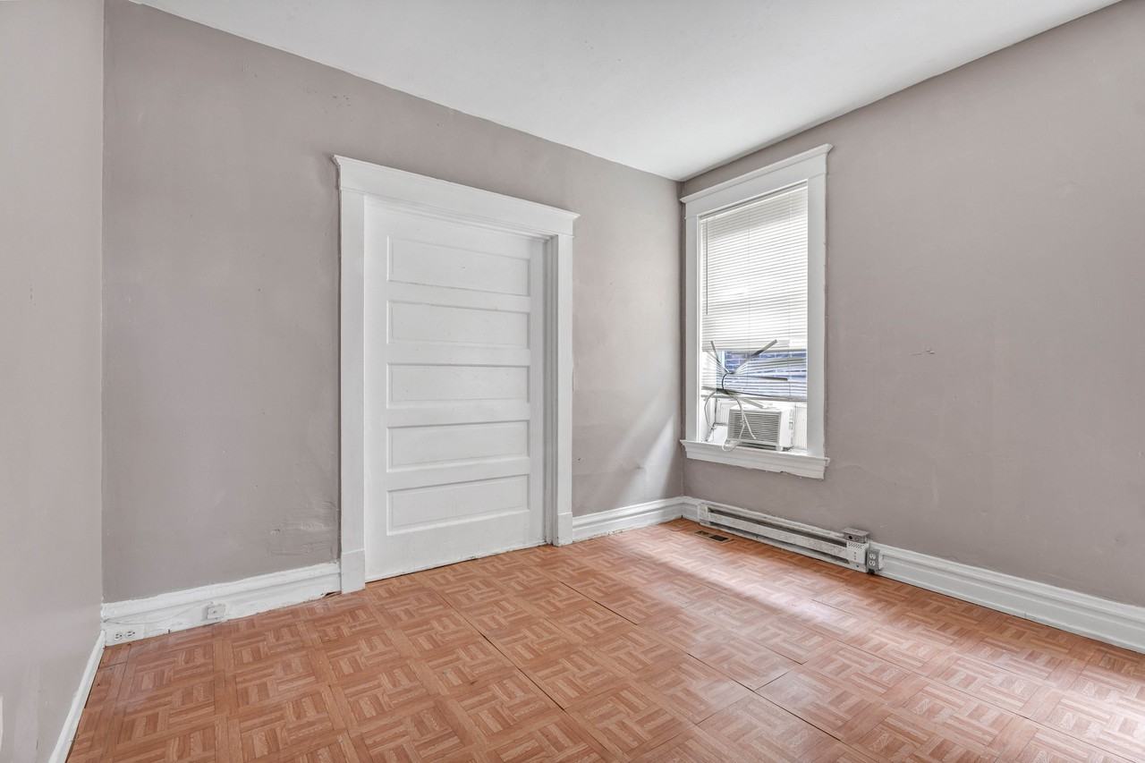 2207 Angelica Street - Photo 6 of 10