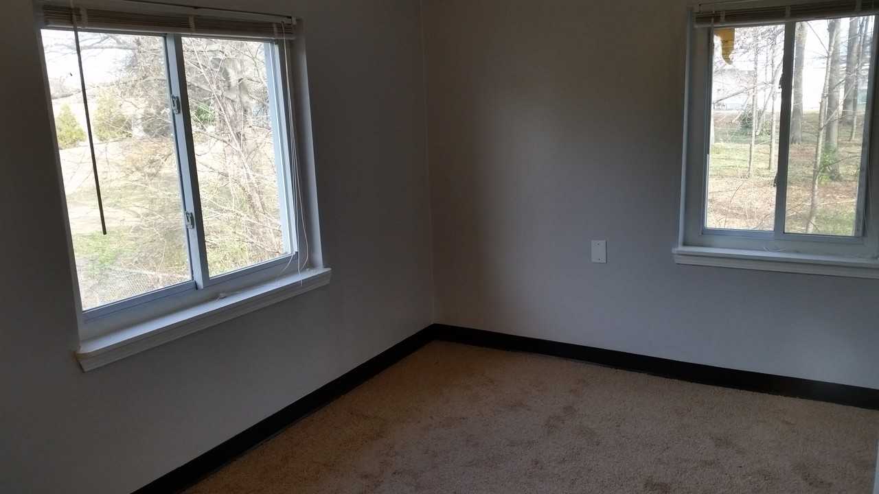 1293-1295 Marcy St SE - Photo 5 of 36