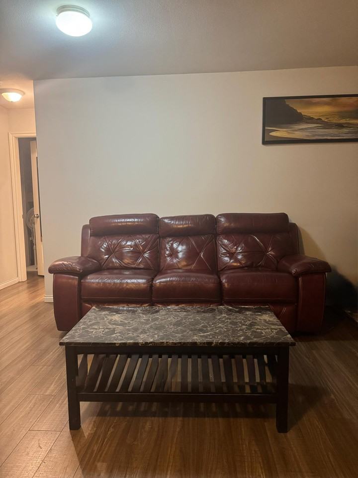 7890 115 Street - Photo 3 of 4