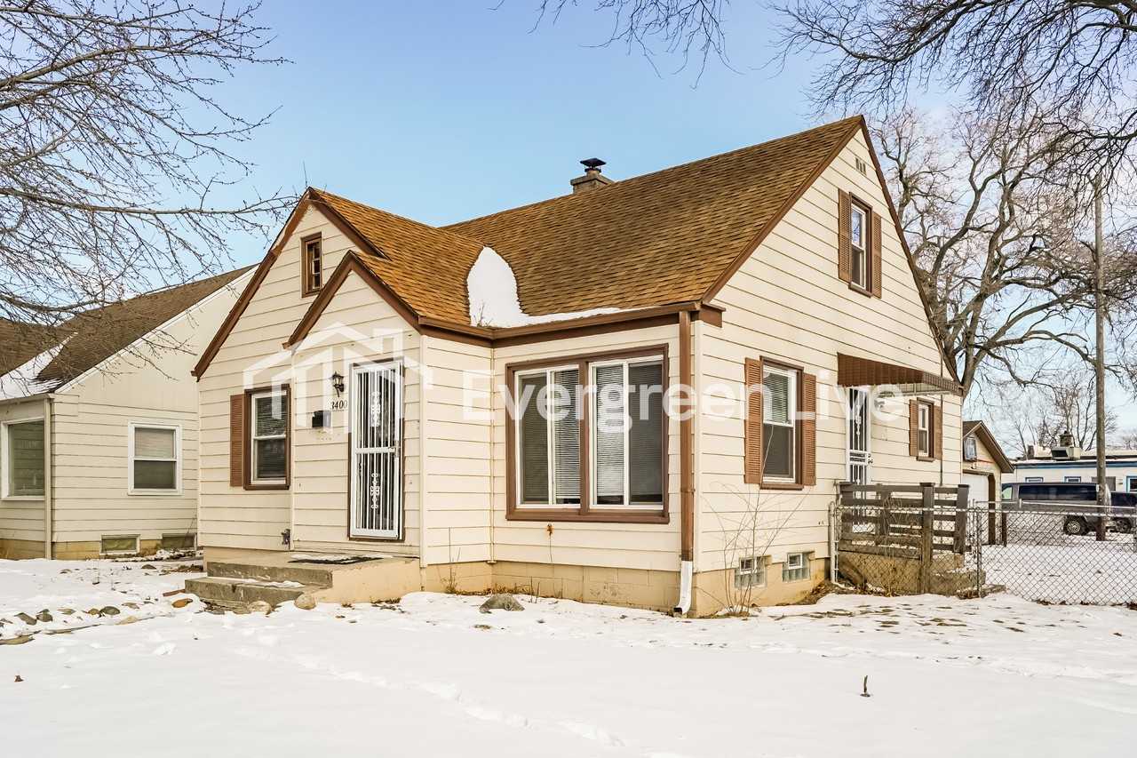 3400 N 77th St - Photo 2 of 15