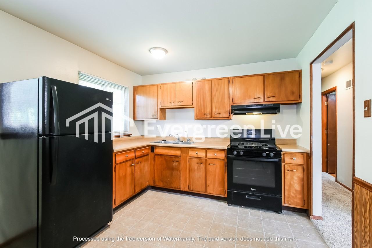 1321 Criterion Ave - Photo 7 of 14