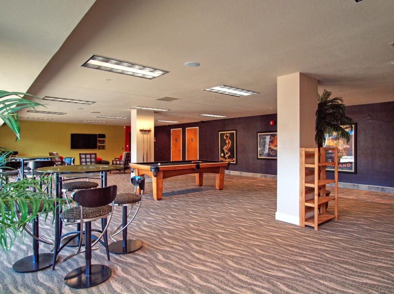 417 E Kiowa St #304 - Photo 5 of 19