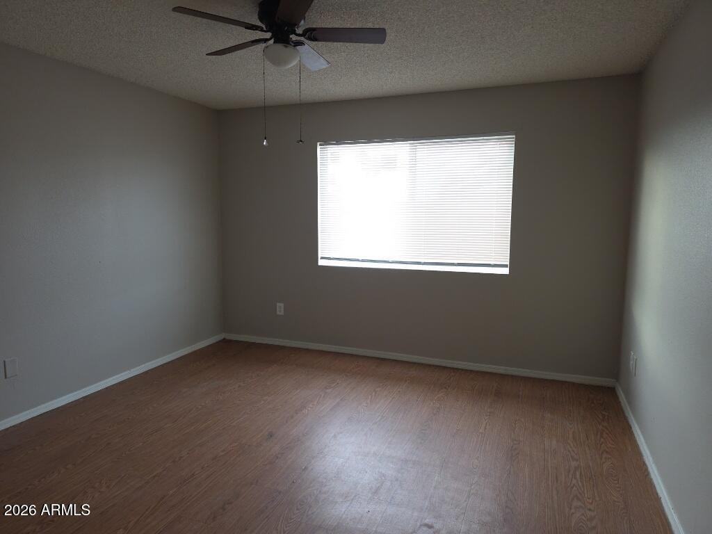 8703 W Puget Ave - Photo 6 of 14