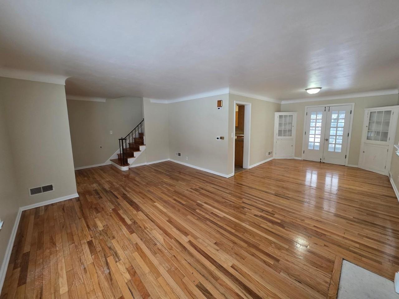 3209 Kylemore Rd - Photo 5 of 25