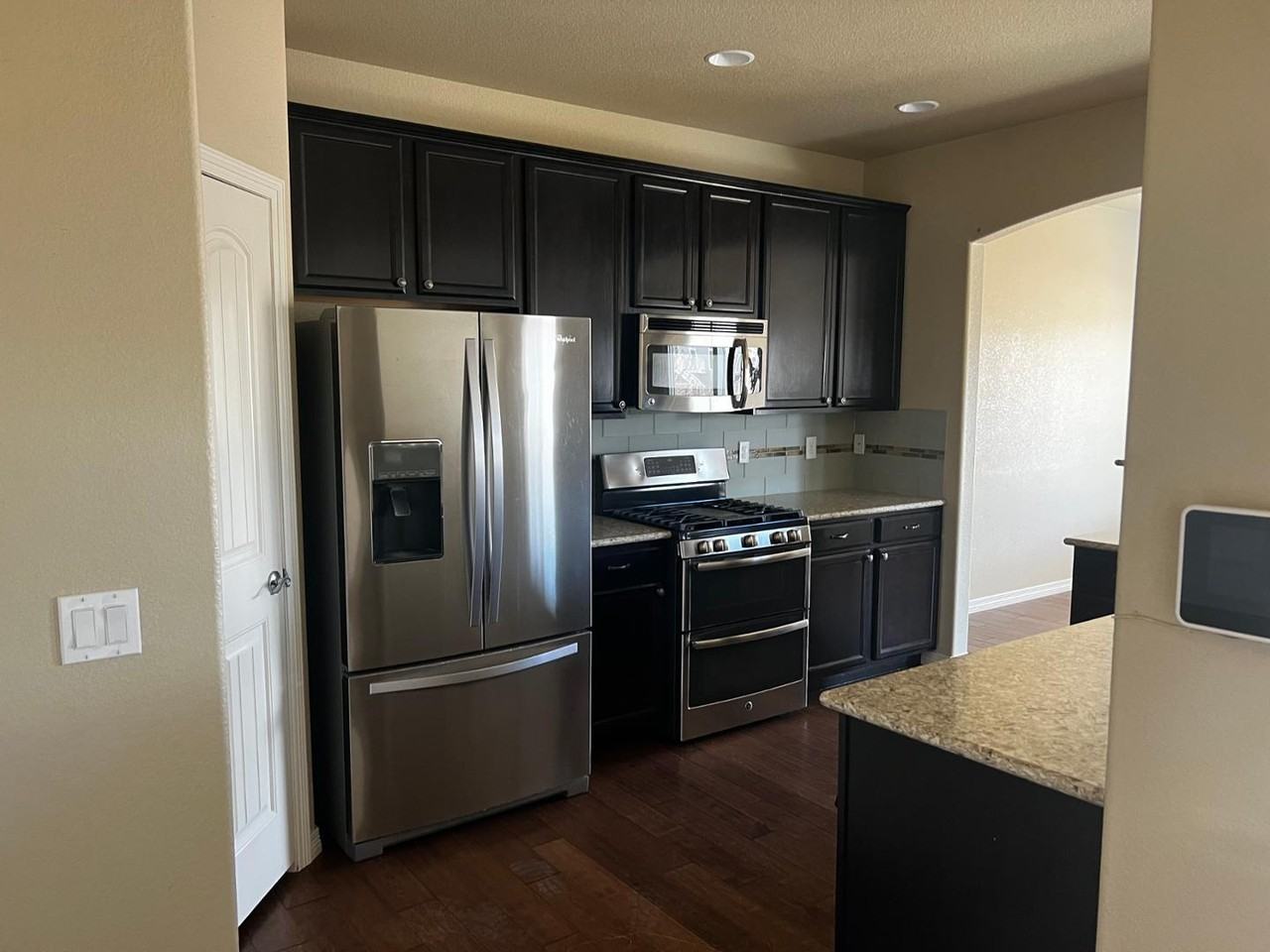 10550 Abrams Dr - Photo 5 of 11