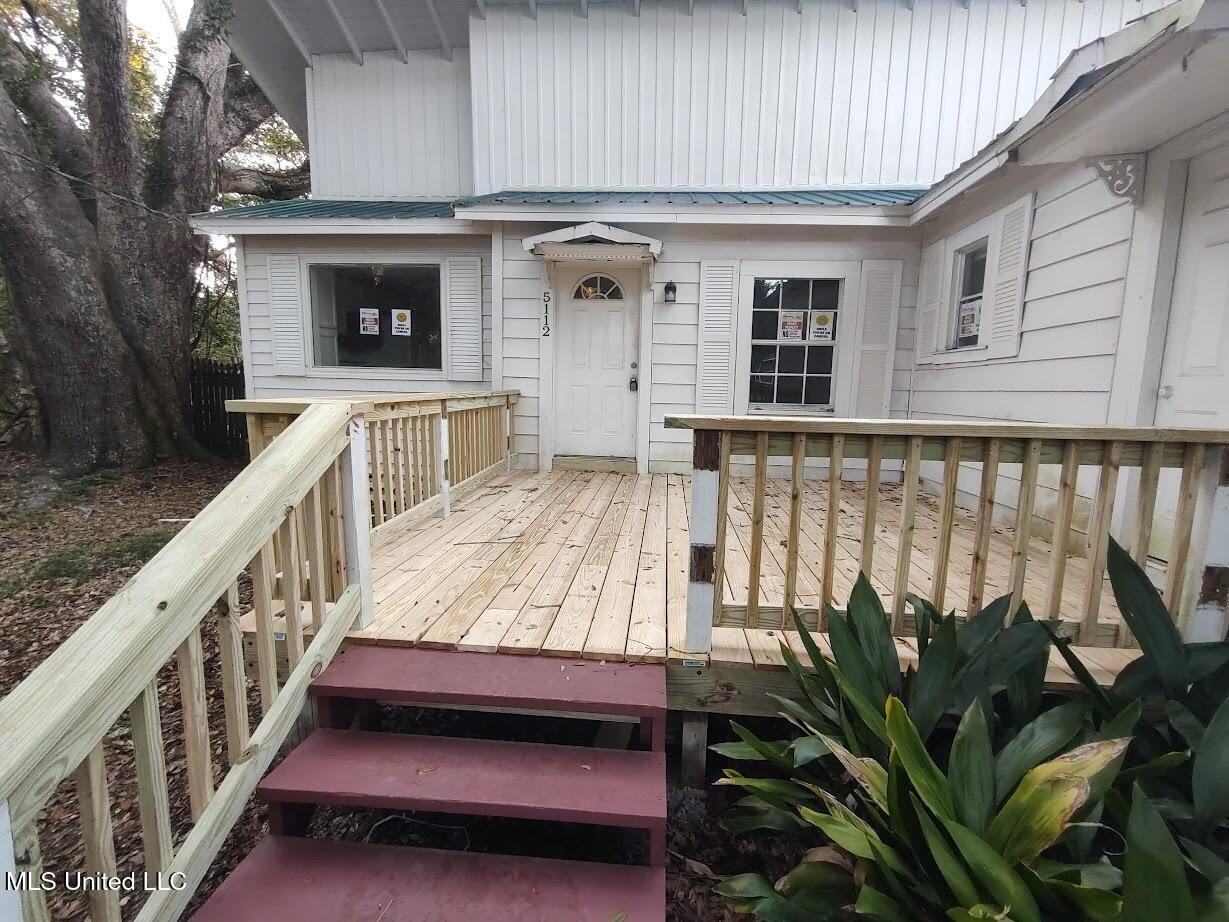 5112 Beardslee St - Photo 2 of 12