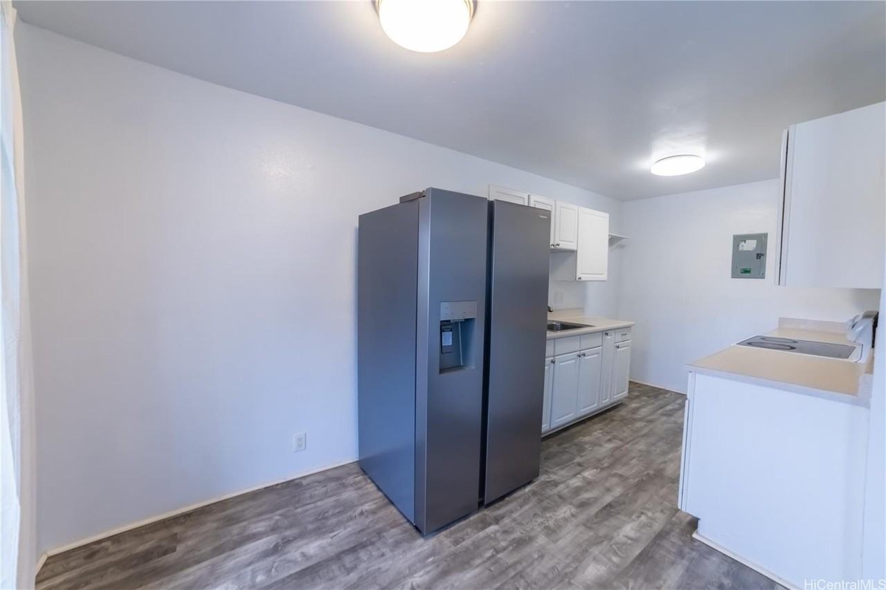 94-1054 Paha Pl #8 - Photo 3 of 11