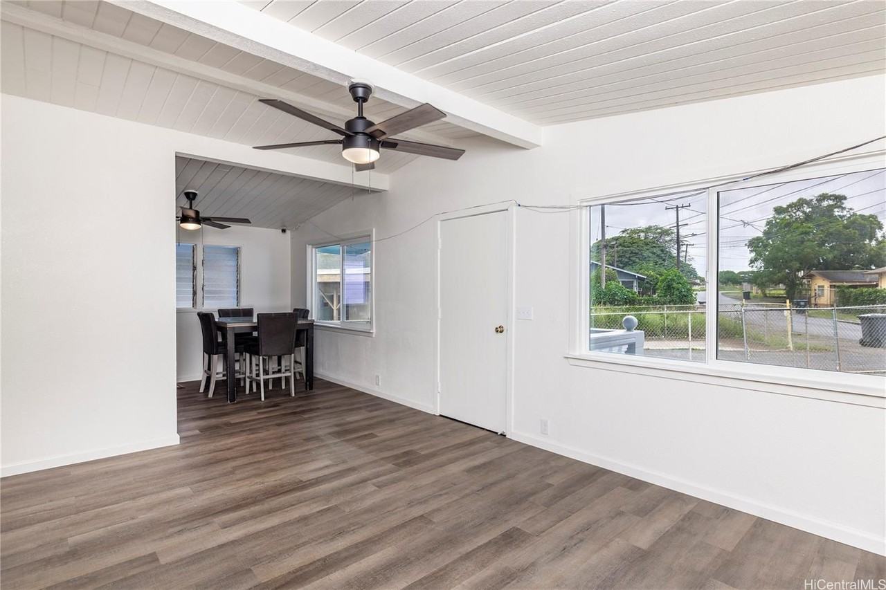 94-125 Pahu St #2 - Photo 4 of 23