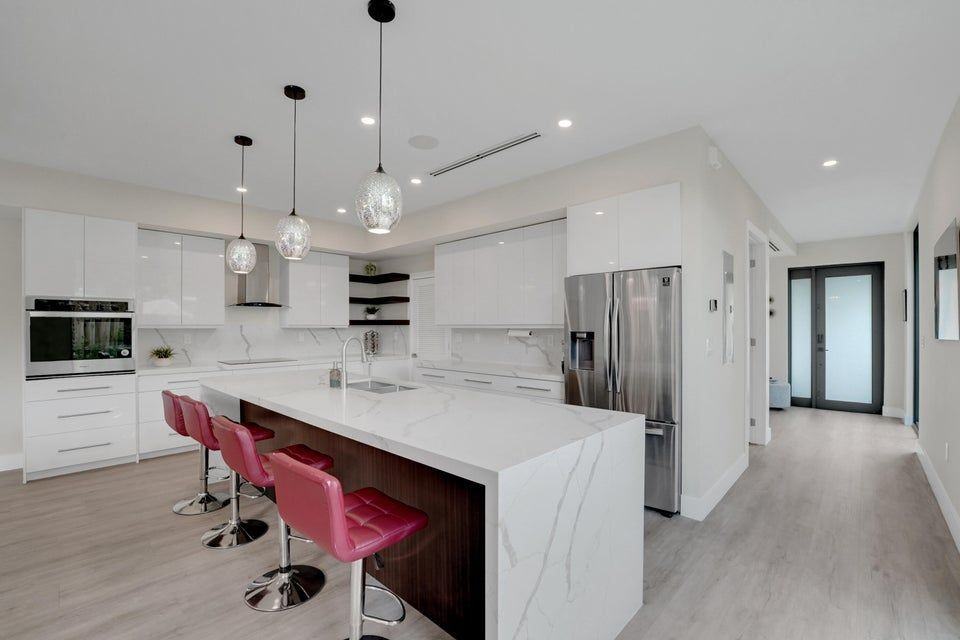 1238 Ne 17th Ave ##2 - Photo 6 of 46