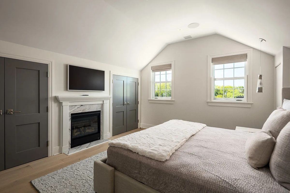 27 Howard St - Photo 5 of 9