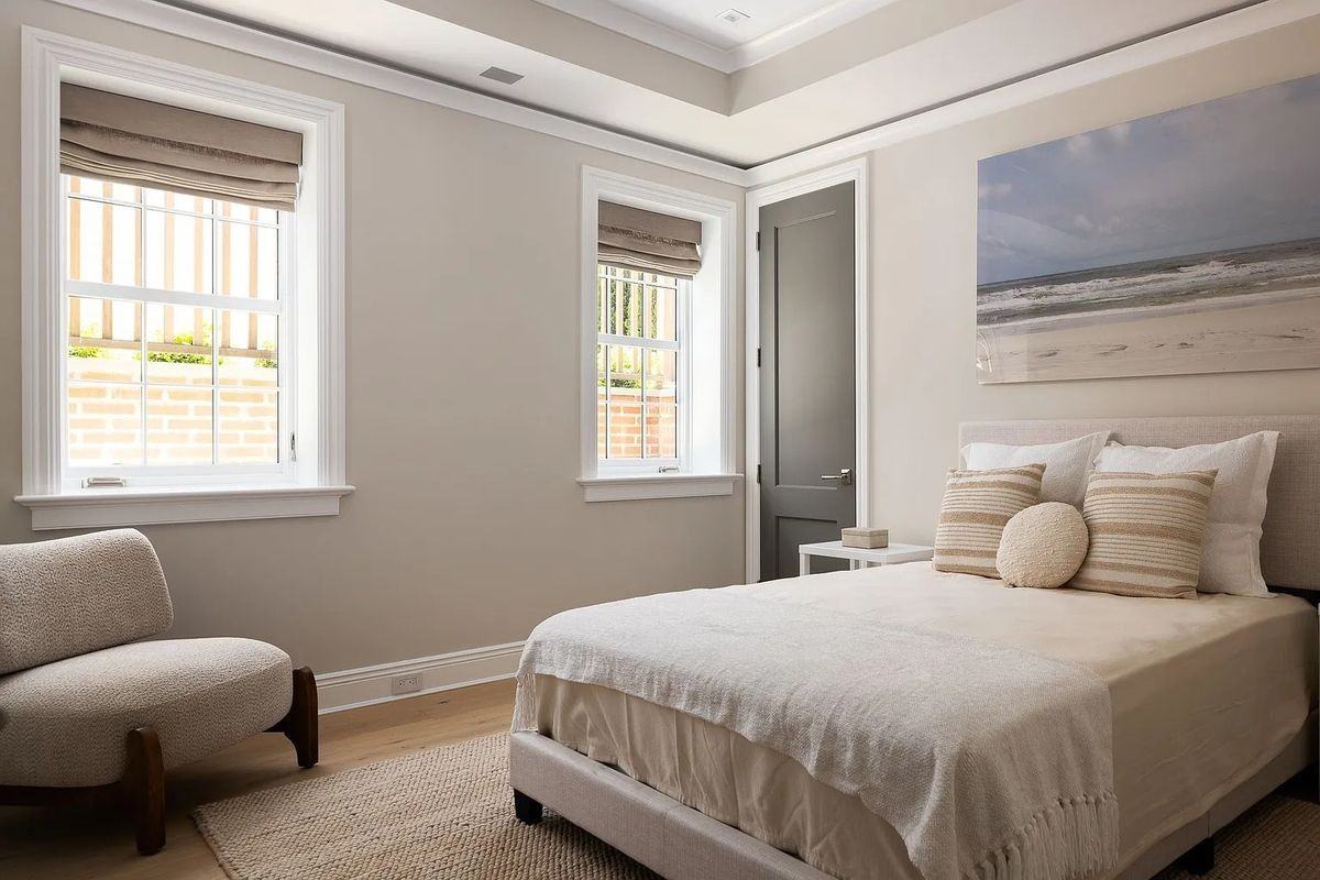 27 Howard St - Photo 6 of 9