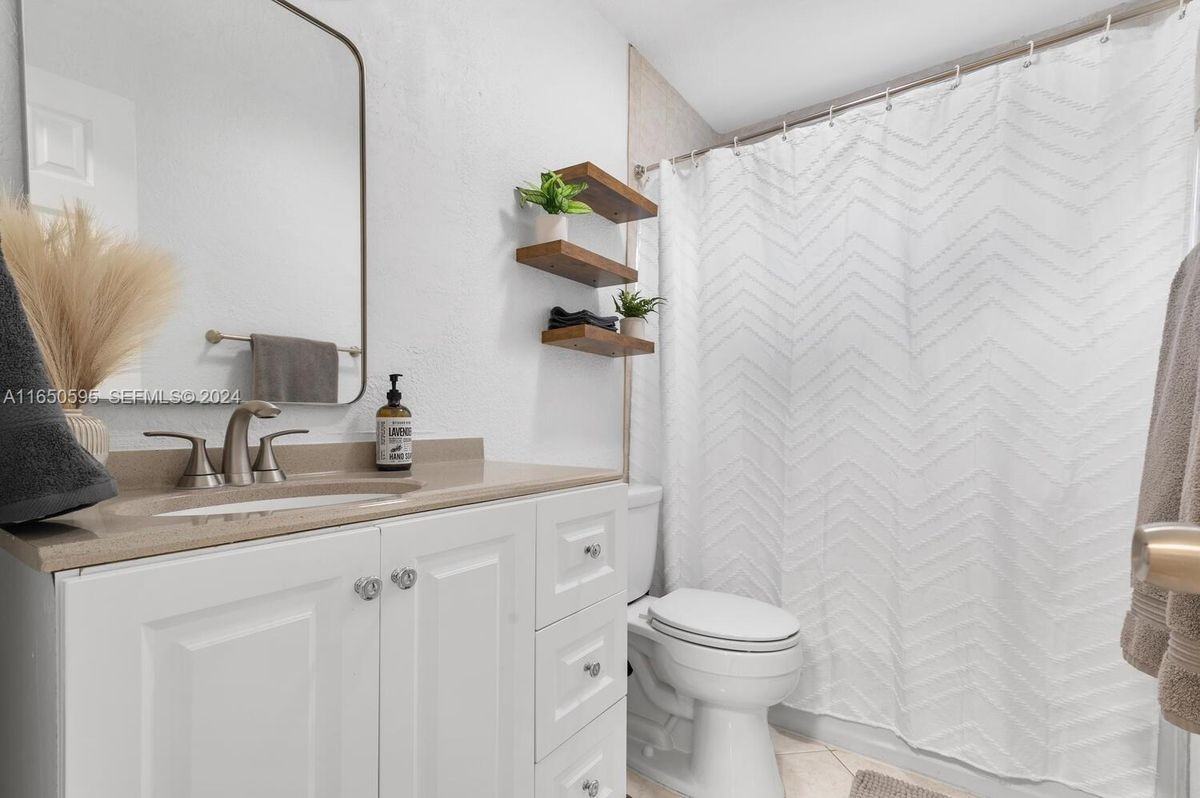 3255 Florida Blvd - Photo 6 of 26