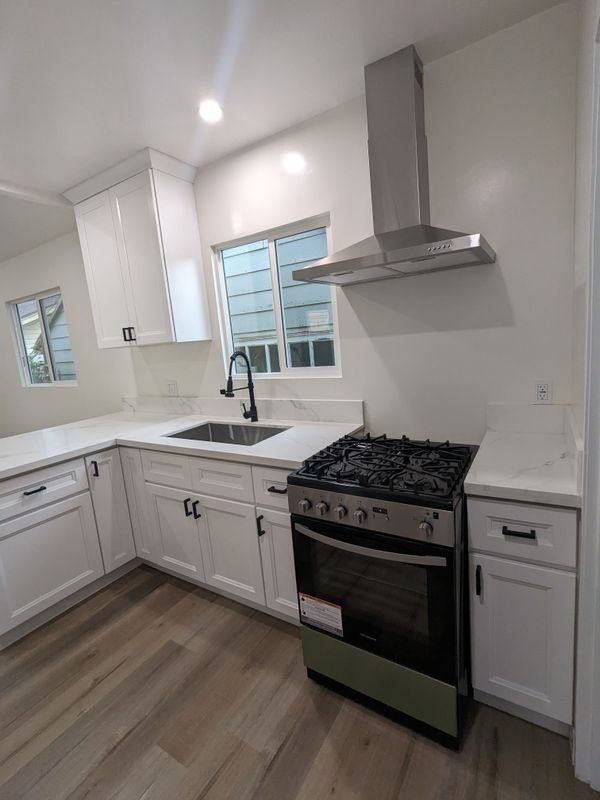 1713 N Avenue 56 - Photo 4 of 22