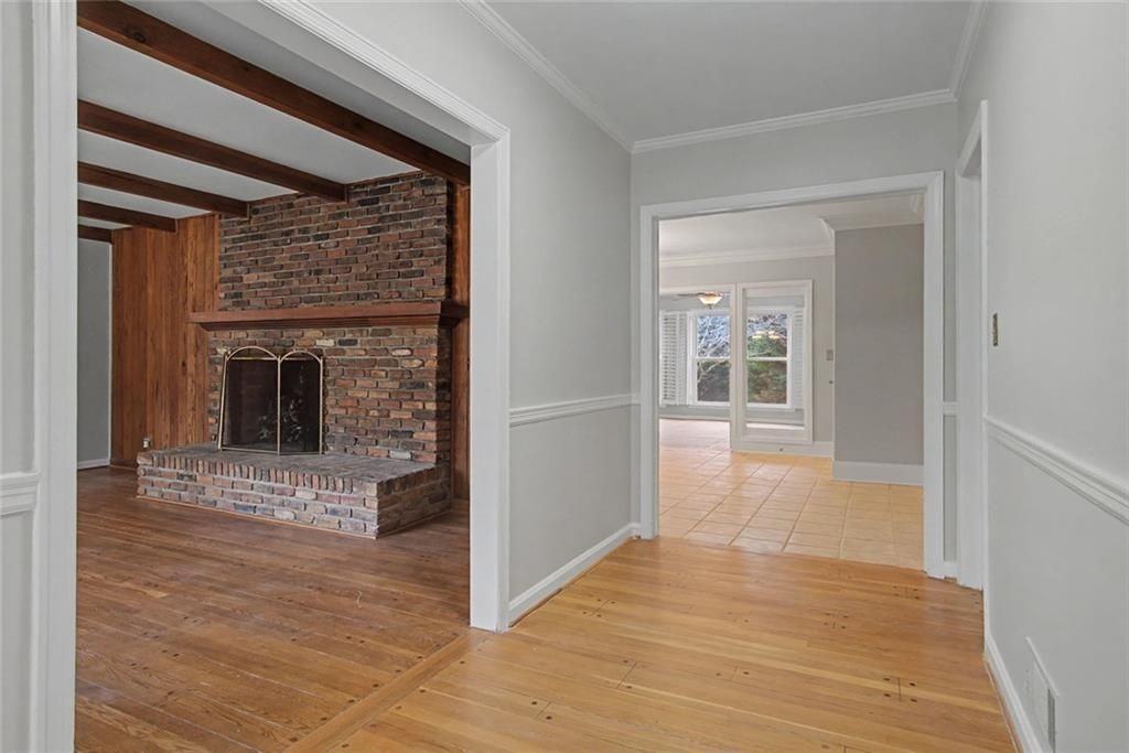 1001 Wiley Bridge Rd - Photo 5 of 41