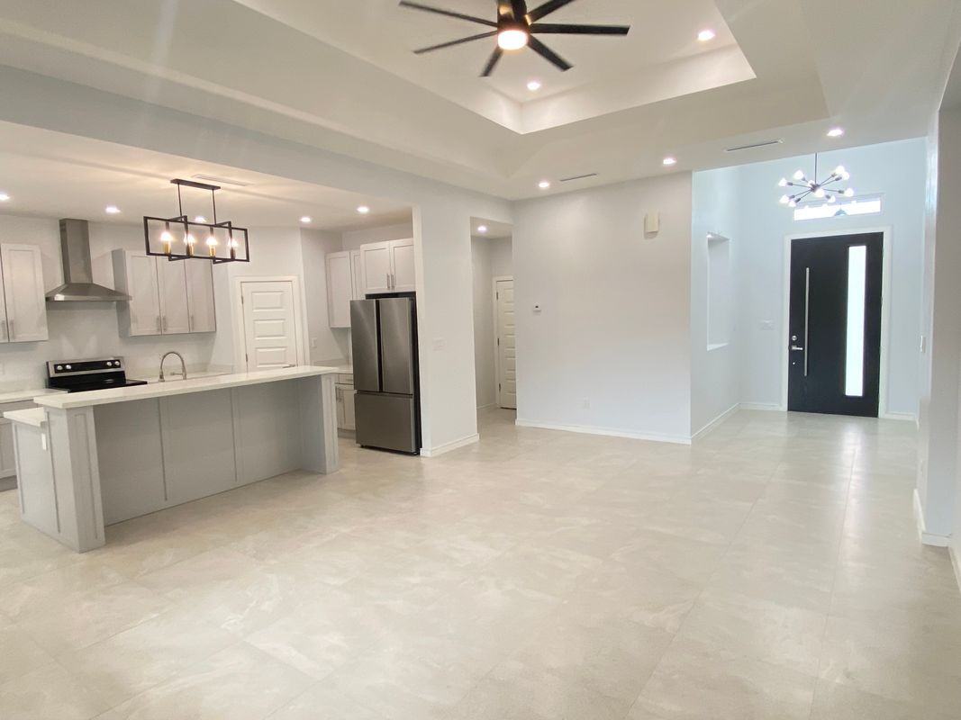 1761 Castillo St - Photo 2 of 31
