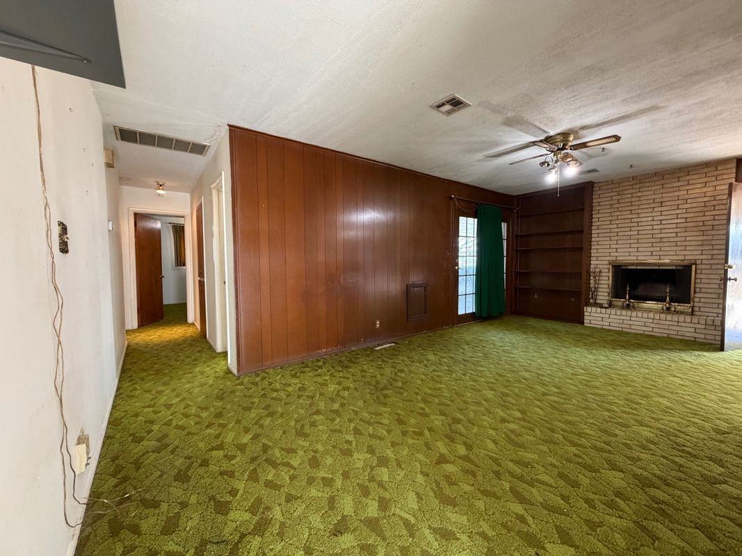 10921 E 20th St - Photo 3 of 4