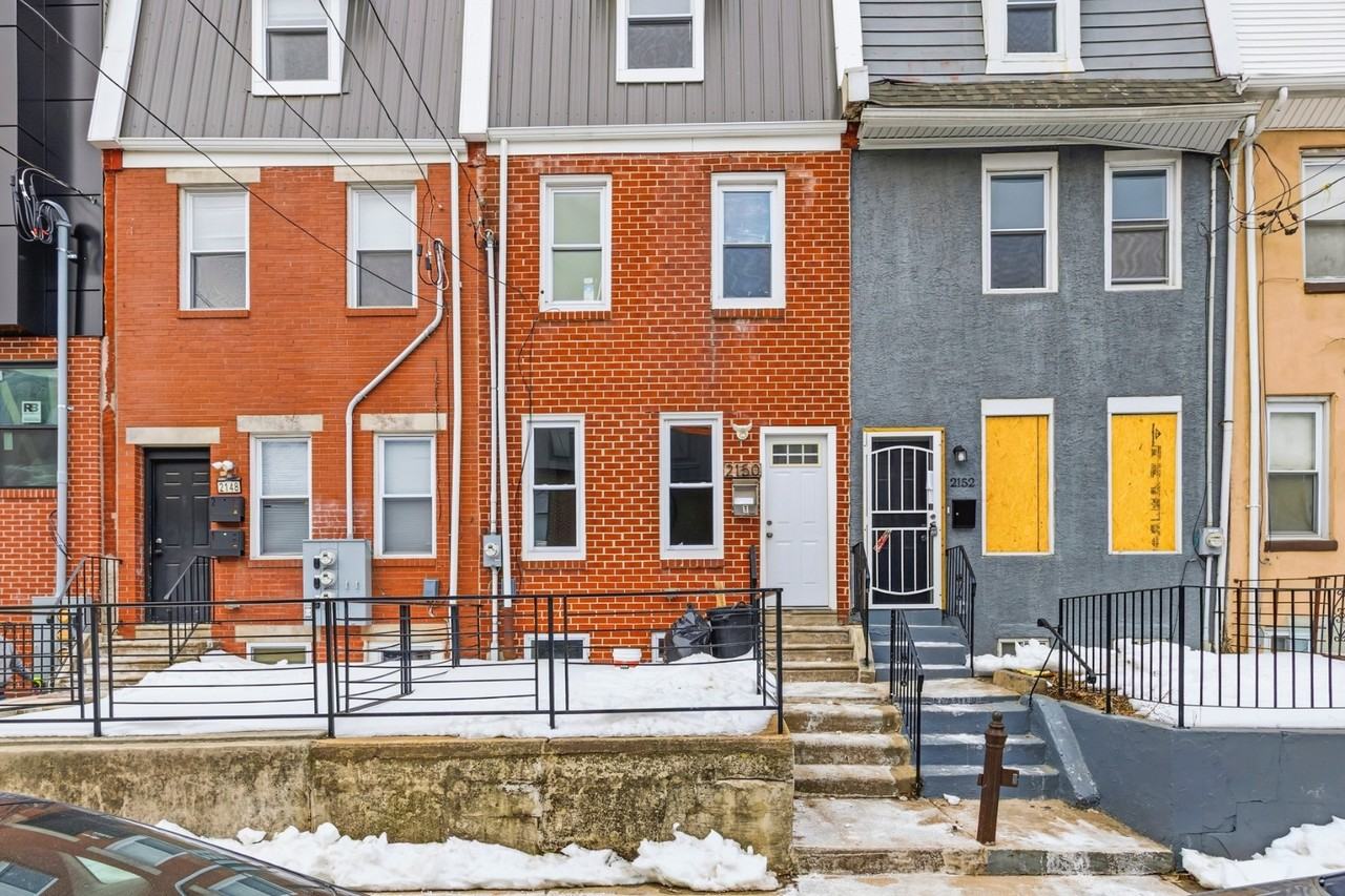 2150 N Franklin St - Photo 2 of 11