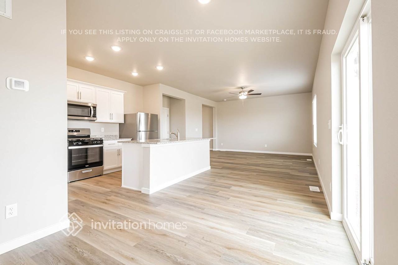 7449 Slate Pl - Photo 7 of 18