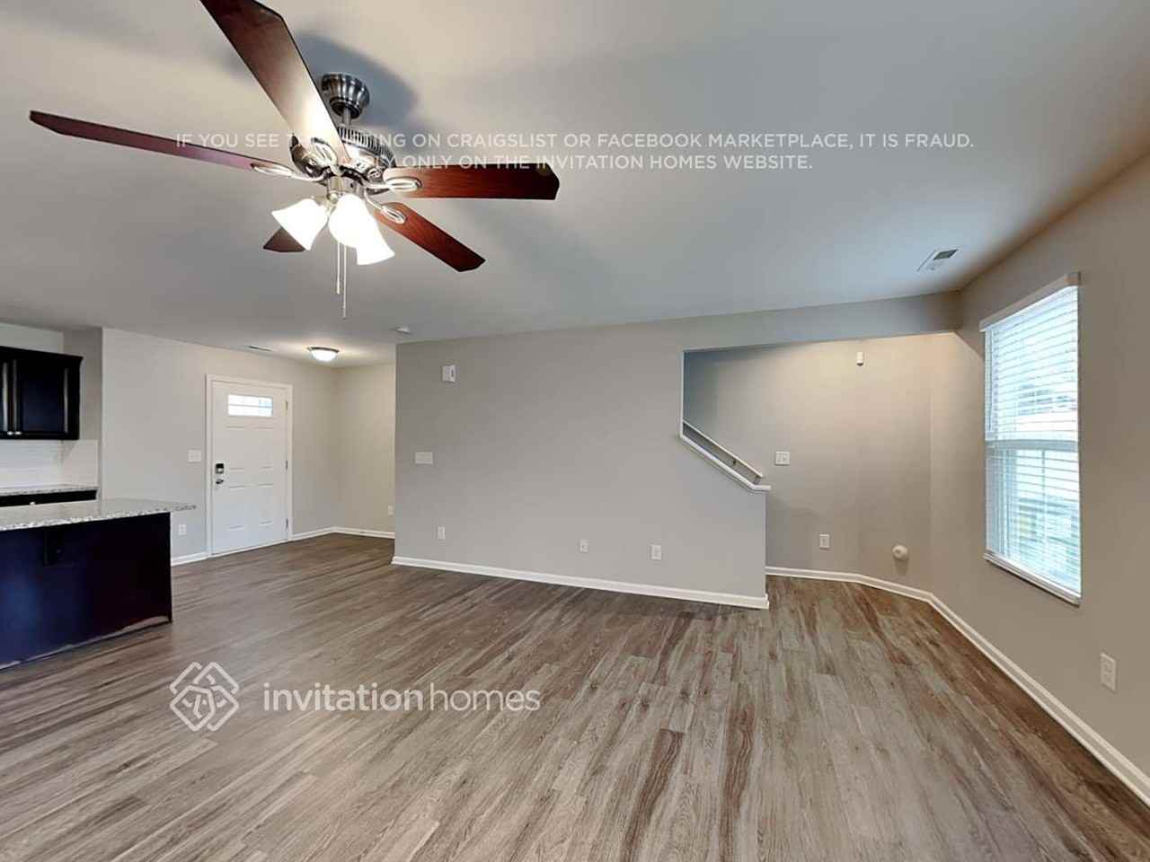 1831 Hooper Ct - Photo 4 of 21