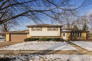 featured image of 1106 N Drury Ln