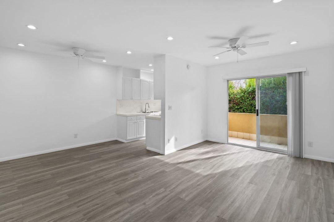 3645 McLaughlin - Photo 2 of 25