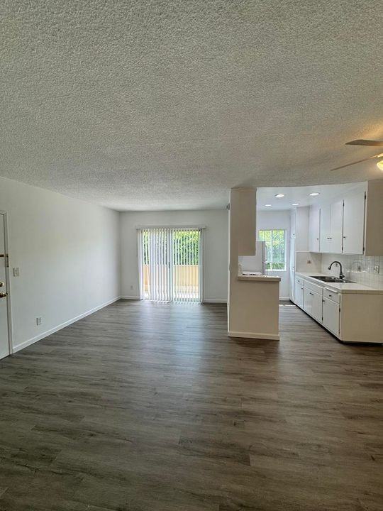 3645 McLaughlin - Photo 7 of 25