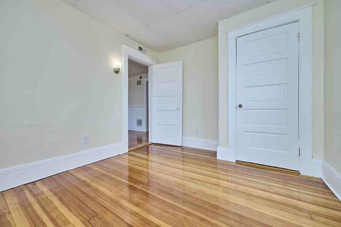 44 Park St #3 - Photo 5 of 15