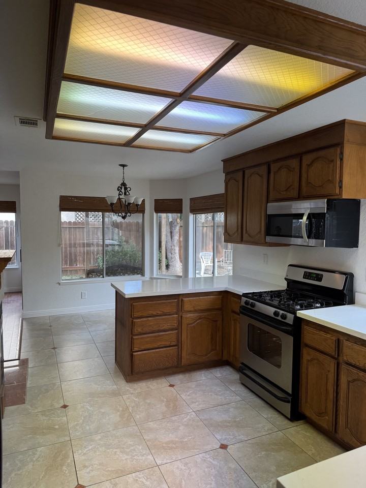 873 Sonnet Dr #NA - Photo 6 of 13