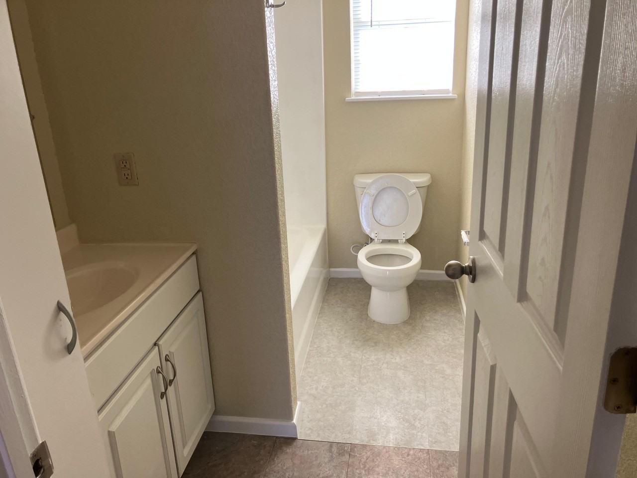 504 Cantrell Ave #NA - Photo 5 of 5