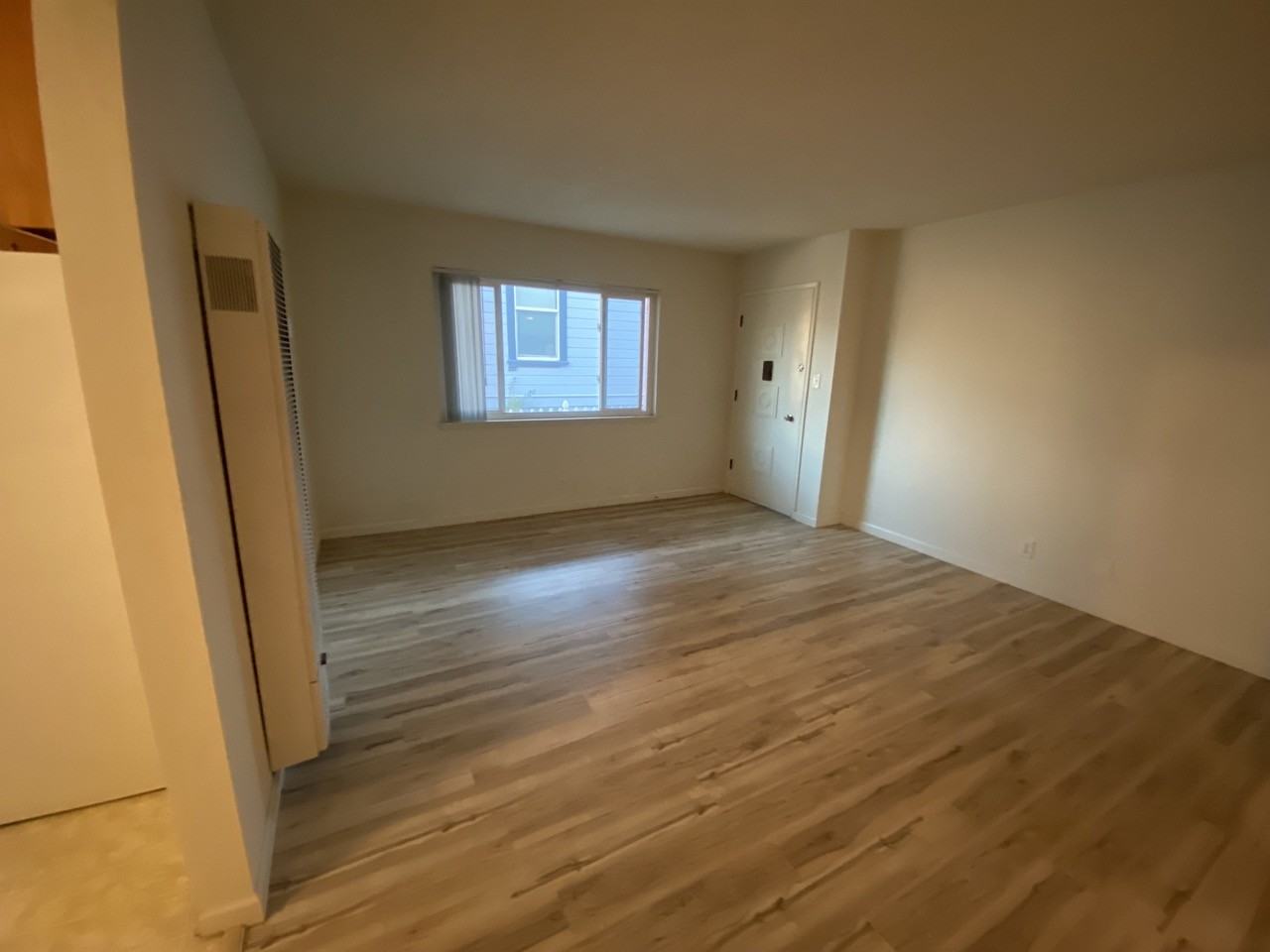 341 Williams St #A - Photo 4 of 14