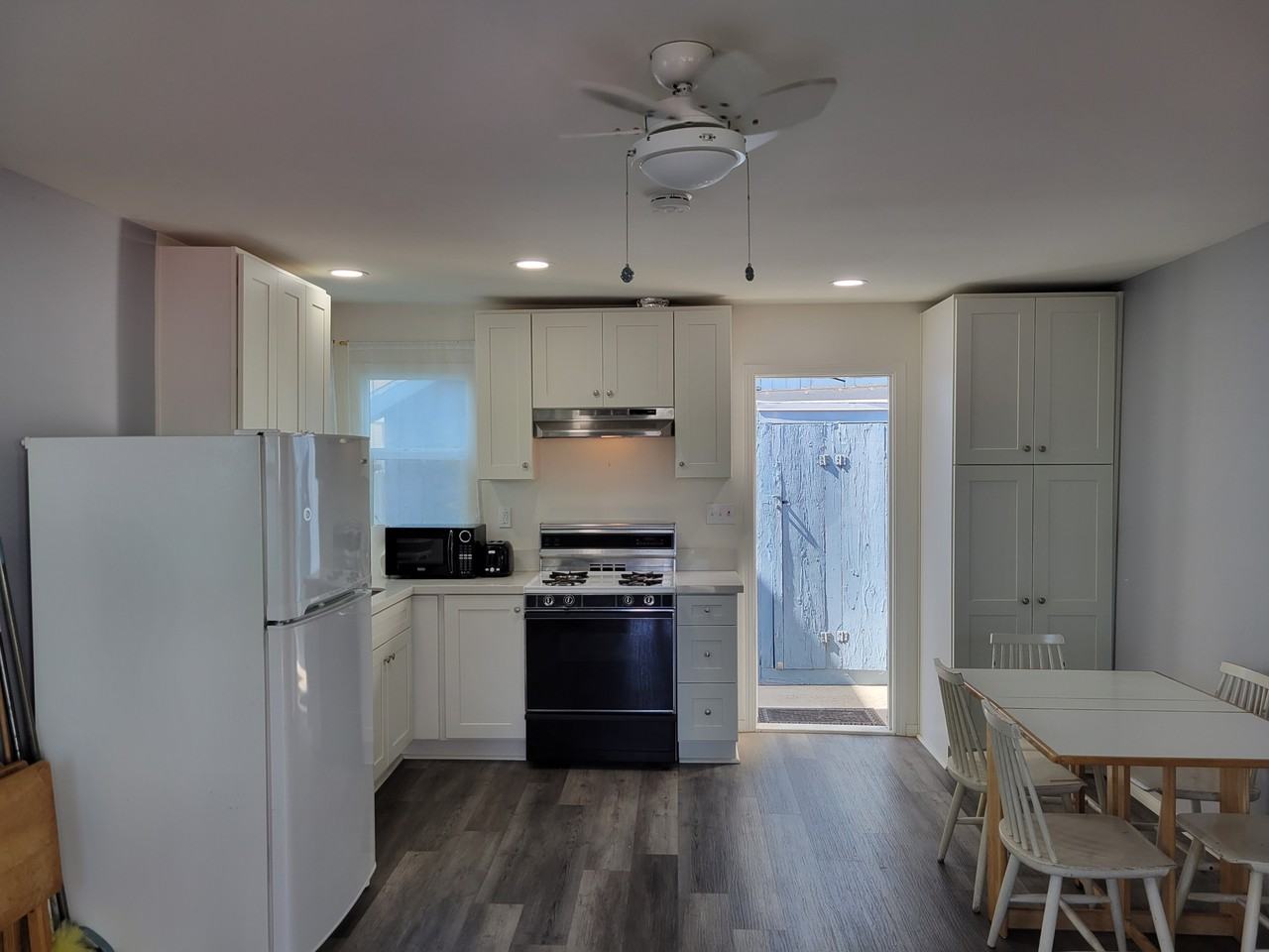 1245 W Balboa Blvd #MAIN - Photo 3 of 10